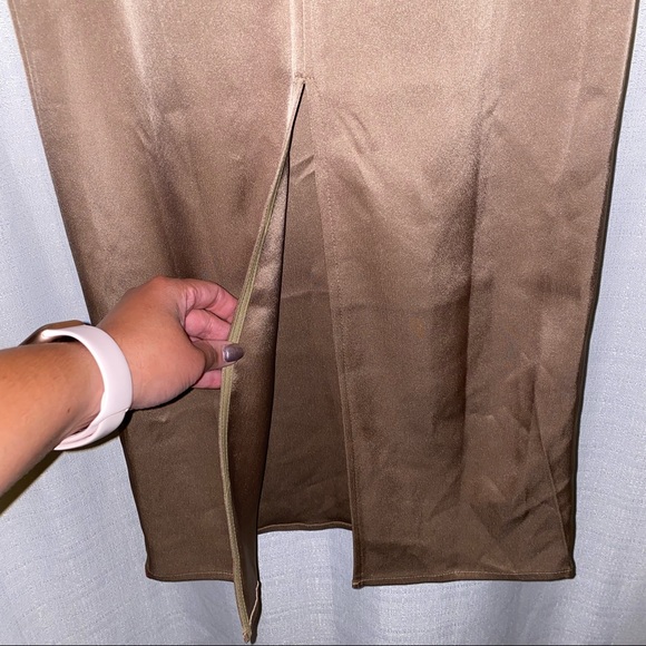 Georgia Alice INTERMIX Maxi Satin Tube Skirt in Beige Size 2 - Picture 11 of 16